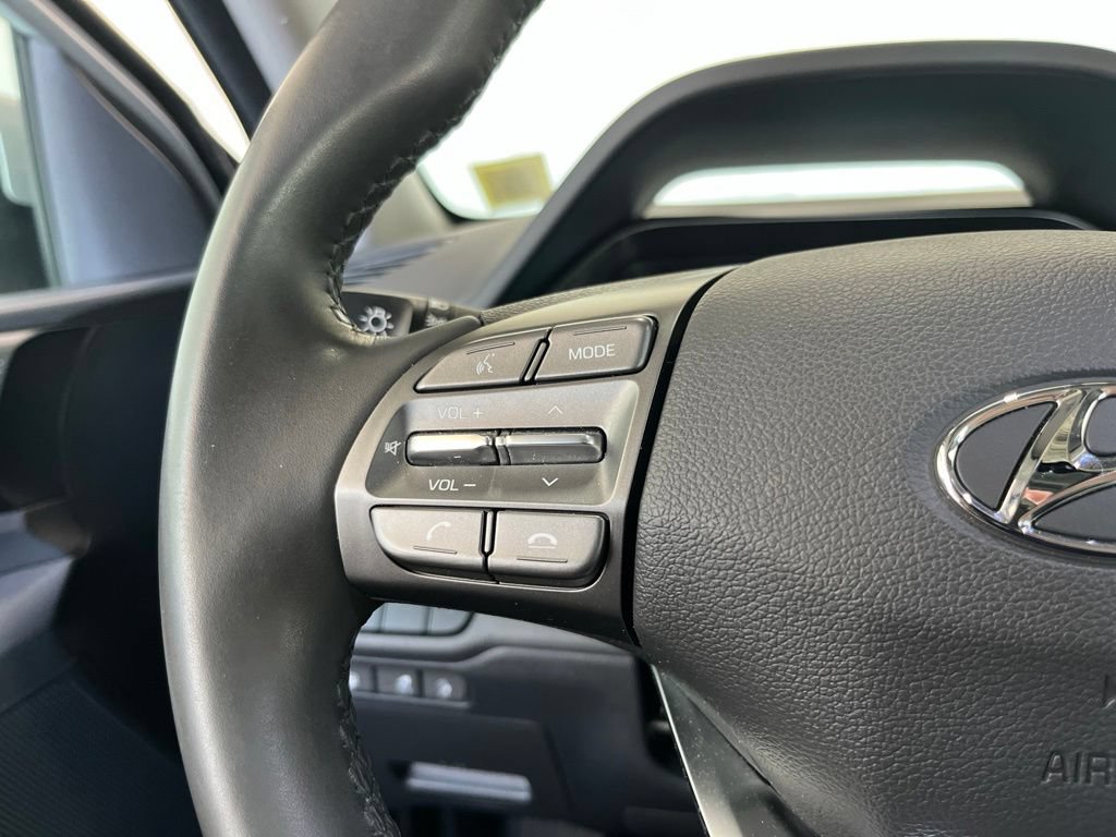 Used 2021 Hyundai Ioniq Limited FWD image 7