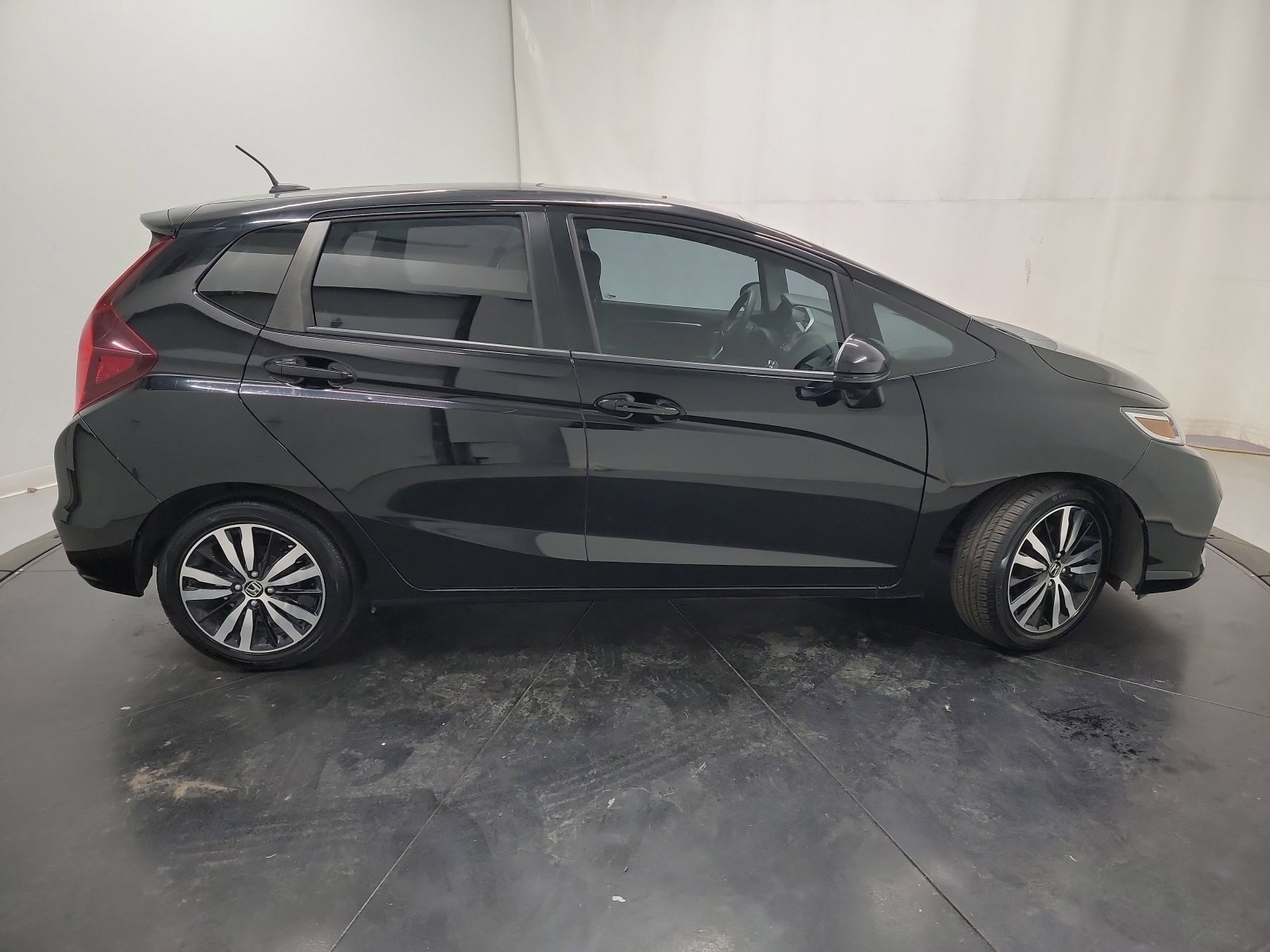 Used 2019 Honda Fit EX image 11