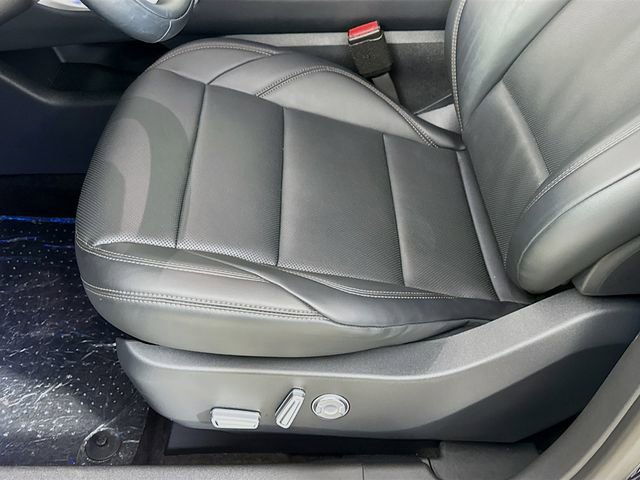 Certified 2024 Lincoln Nautilus Premier w/ Jet Appearance Package image 24