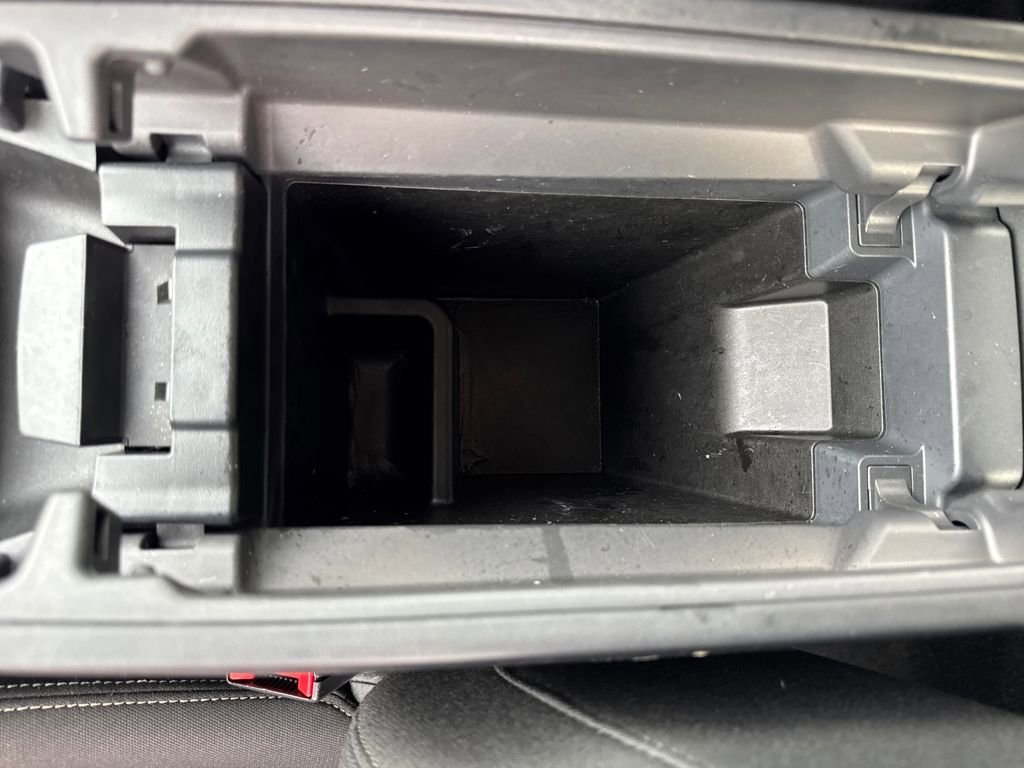 Used 2023 Nissan Rogue SV image 26