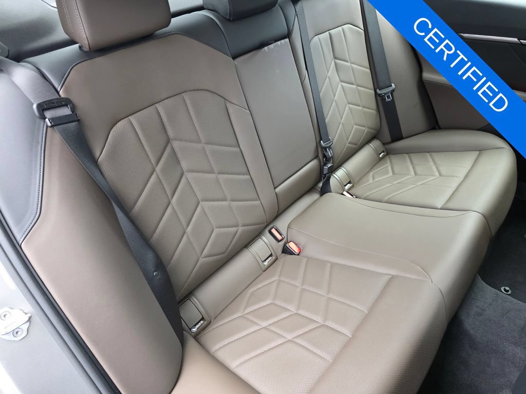 Used 2024 BMW i5 eDrive40i w/ M Sport Package RWD image 27