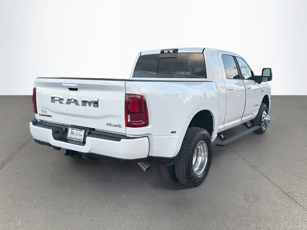 New 2026 RAM 3500 Laramie AWD/4WD image 4