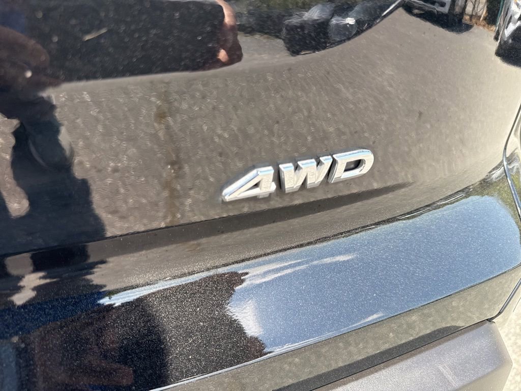 Used 2024 Nissan Pathfinder S AWD/4WD image 26