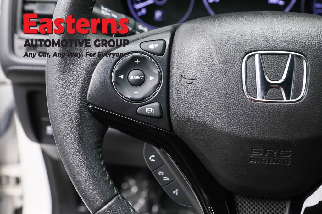 Used 2021 Honda HR-V Sport image 15