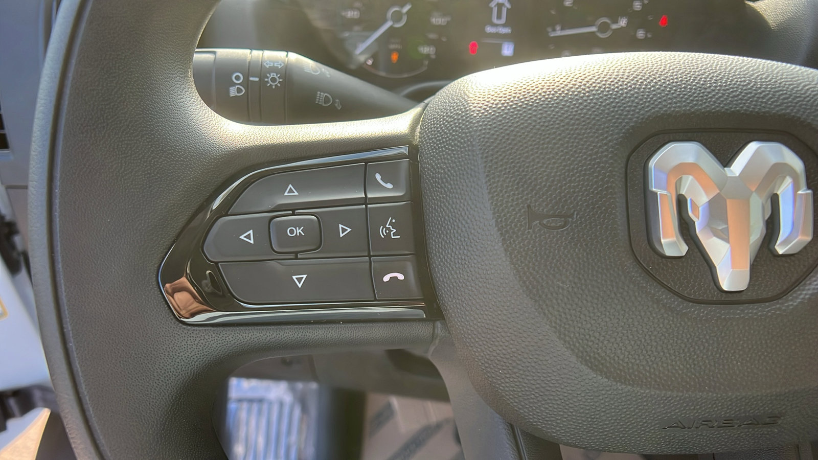 New 2025 RAM ProMaster 1500 w/ Safety Group FWD image 21
