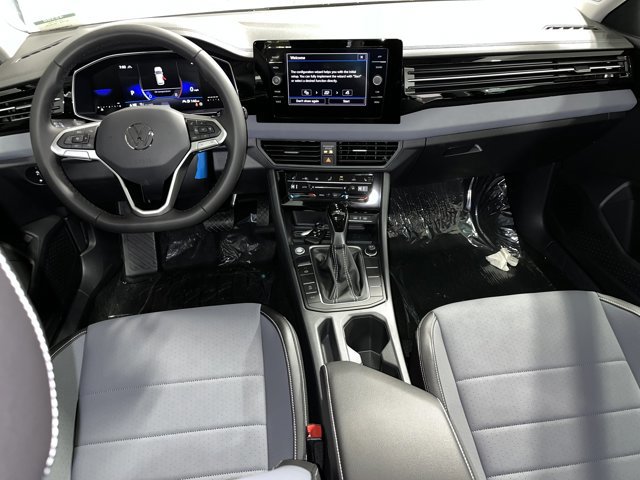 New 2025 Volkswagen Jetta SE image 13