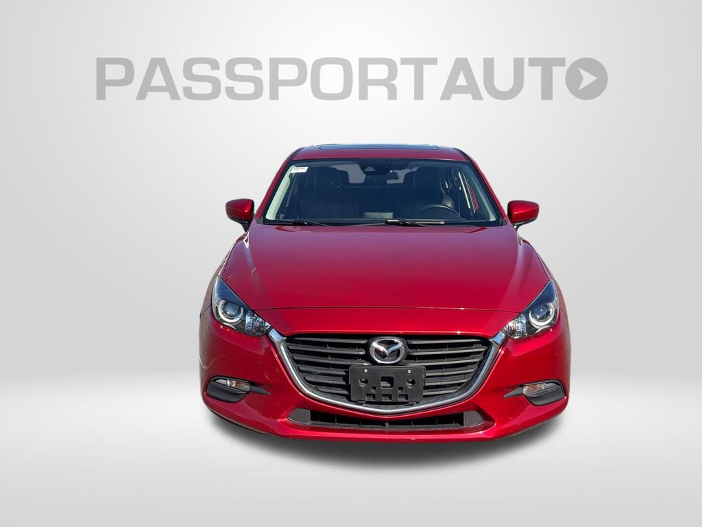 Used 2018 MAZDA MAZDA3 Touring image 4