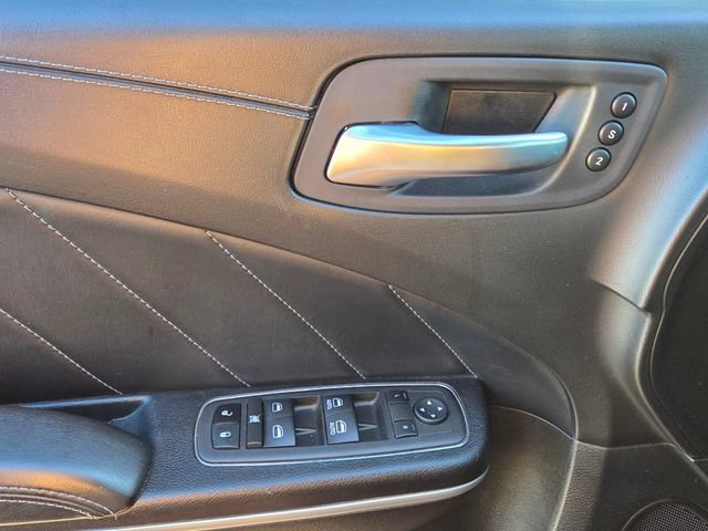 Used 2022 Dodge Charger Scat Pack w/ Dynamics Package RWD image 33