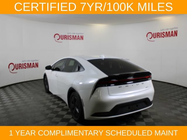 Used 2025 Toyota Prius LE FWD image 6