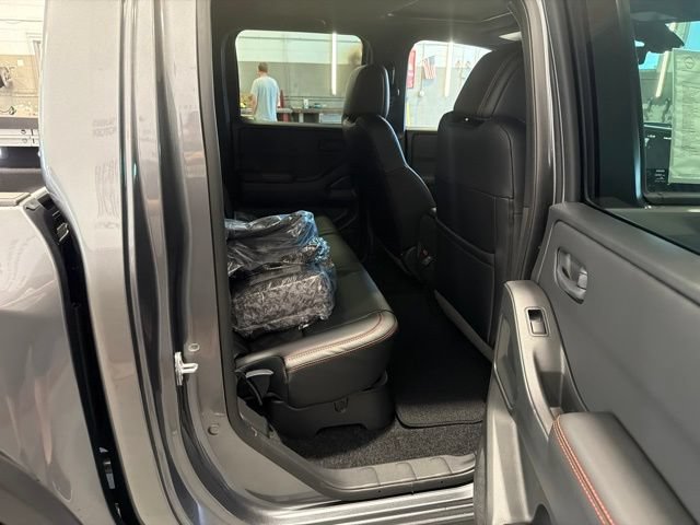 New 2026 Nissan Frontier PRO-4X w/ Pro Premium Package AWD/4WD image 11