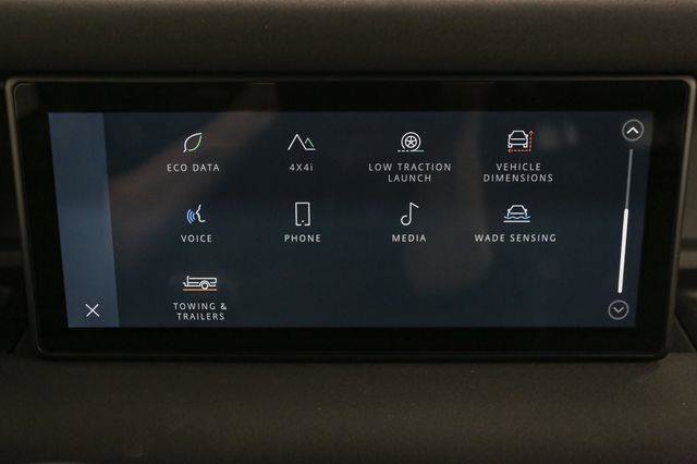 Used 2023 Land Rover Defender 110 X-Dynamic SE image 31