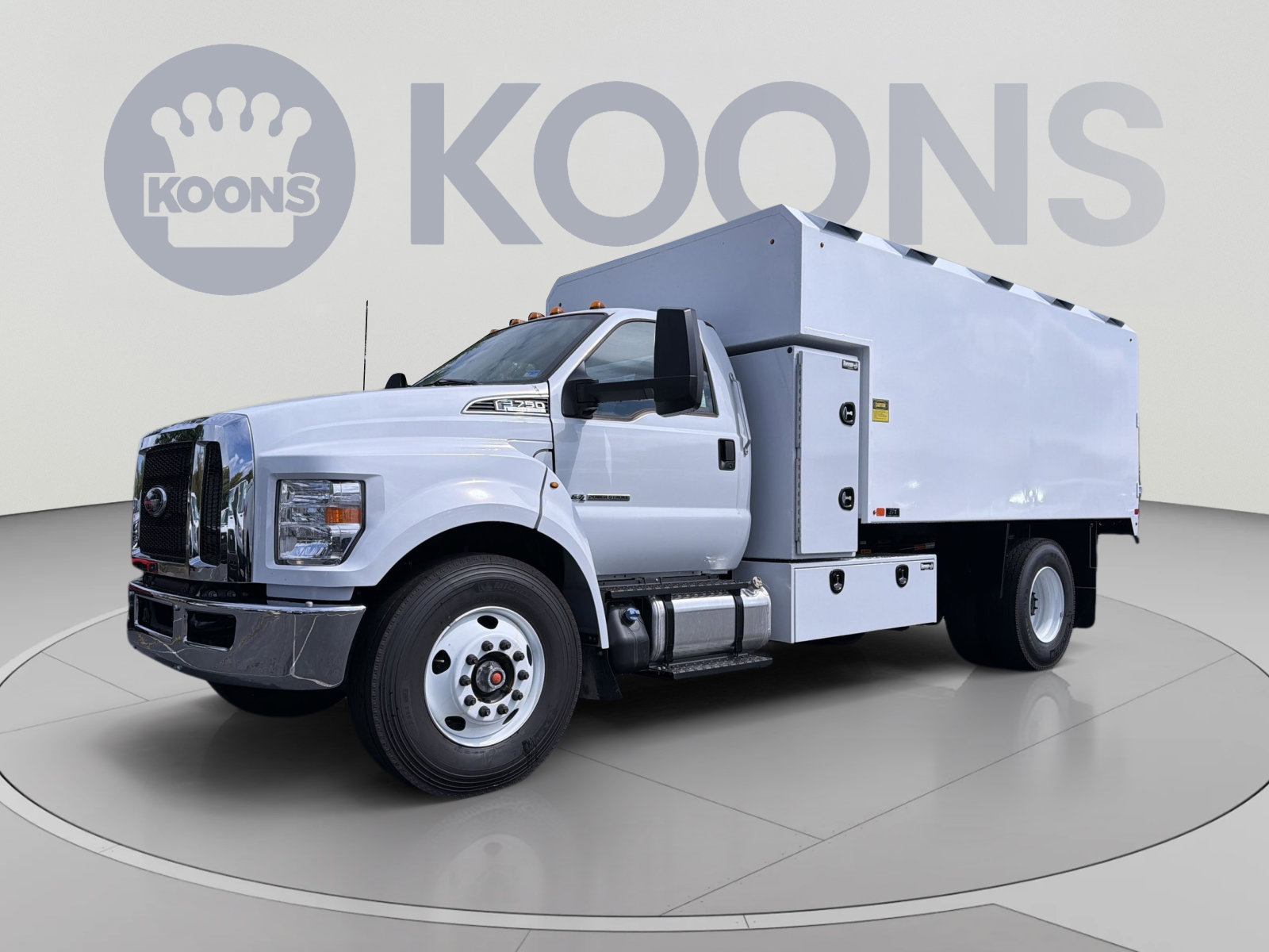 New 2027 Ford F750 2WD Regular Cab Super Duty image 1