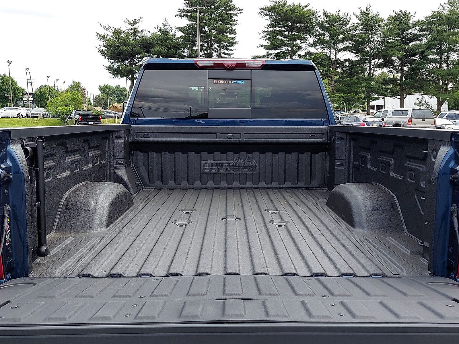 Used 2022 Chevrolet Silverado 2500 High Country w/ Z71 Off-Road Package AWD/4WD image 24