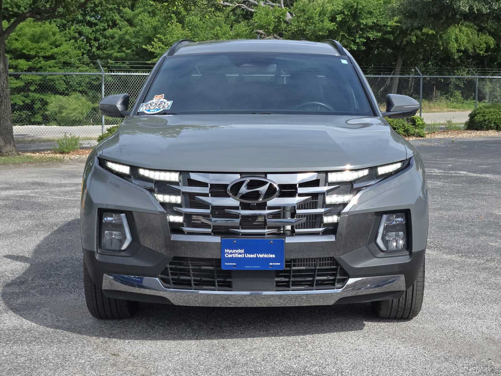 Certified 2023 Hyundai Santa Cruz Limited AWD/4WD image 2