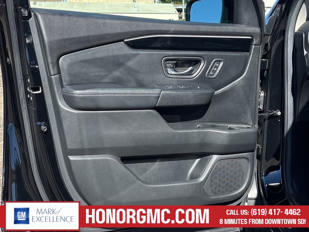 Used 2025 Honda Pilot EX-L image 14