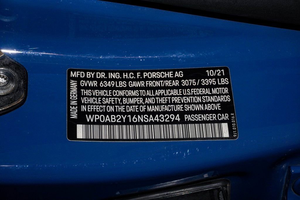 Used 2022 Porsche Taycan 4S image 29