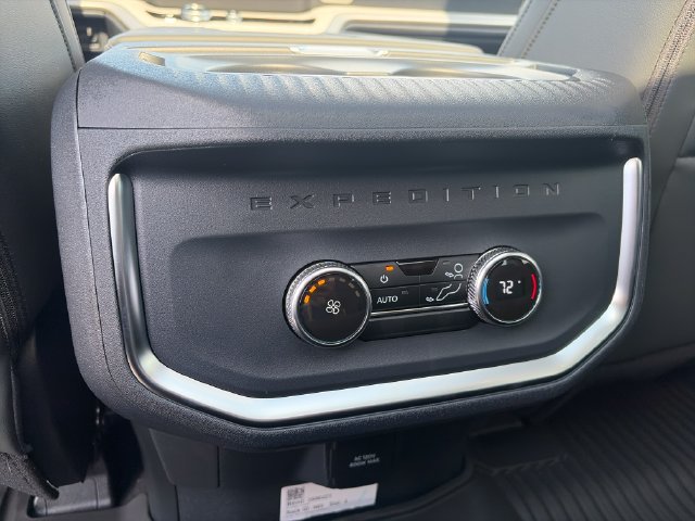 New 2027 Ford Expedition Active AWD/4WD image 14
