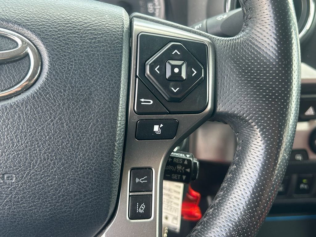Used 2019 Toyota Tacoma SR5 AWD/4WD image 19