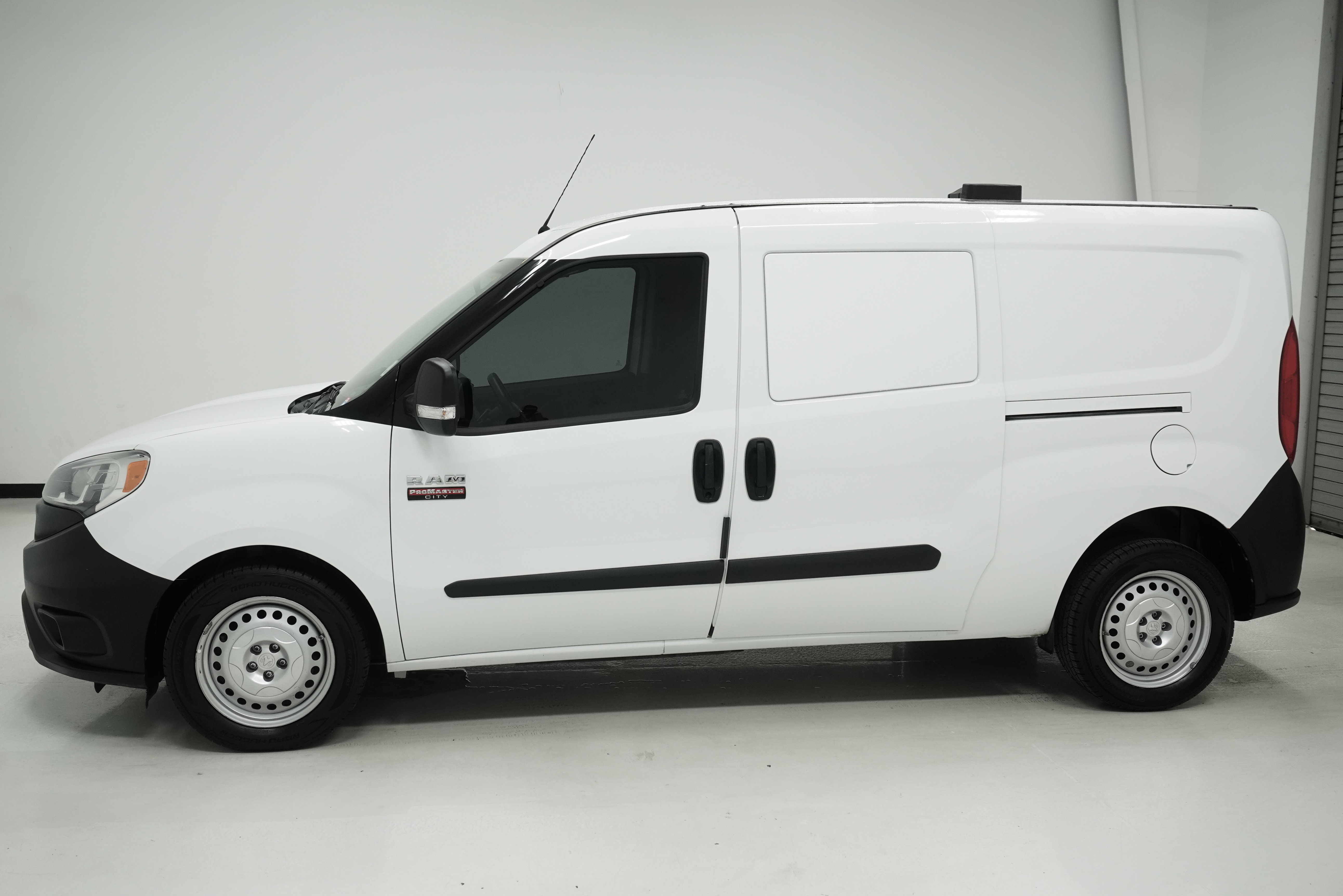 Used 2020 RAM ProMaster City Tradesman image 7
