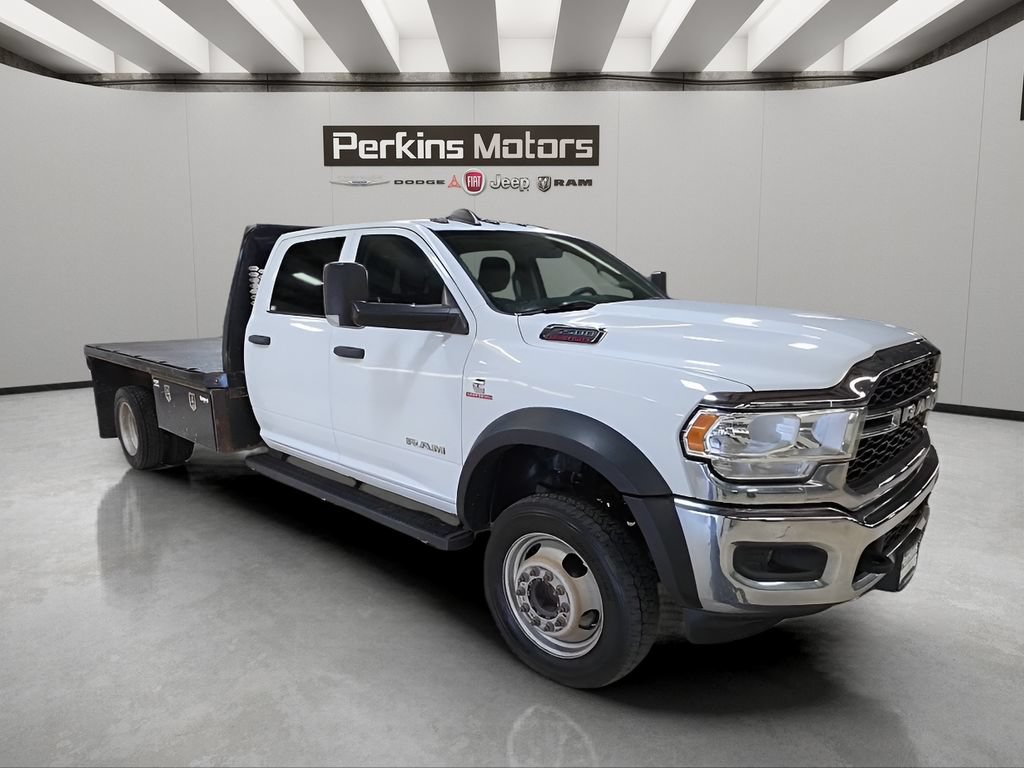 Used 2020 RAM 5500 Tradesman w/ Chrome Appearance Group AWD/4WD image 8