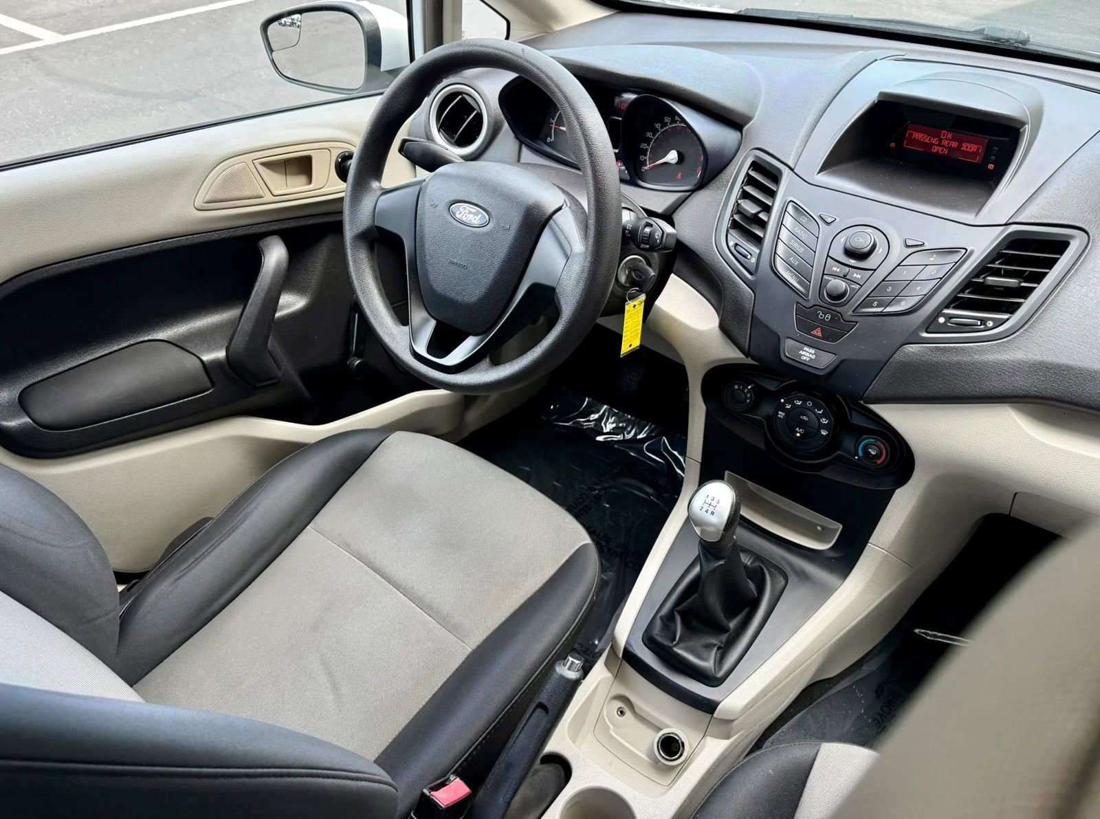 Used 2012 Ford Fiesta S image 10