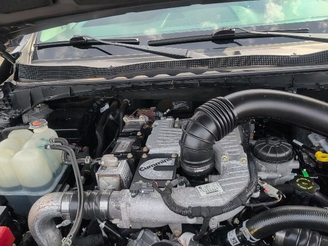 Used 2017 Nissan Titan PRO-4X image 49