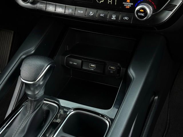 Used 2022 Kia Telluride LX image 27