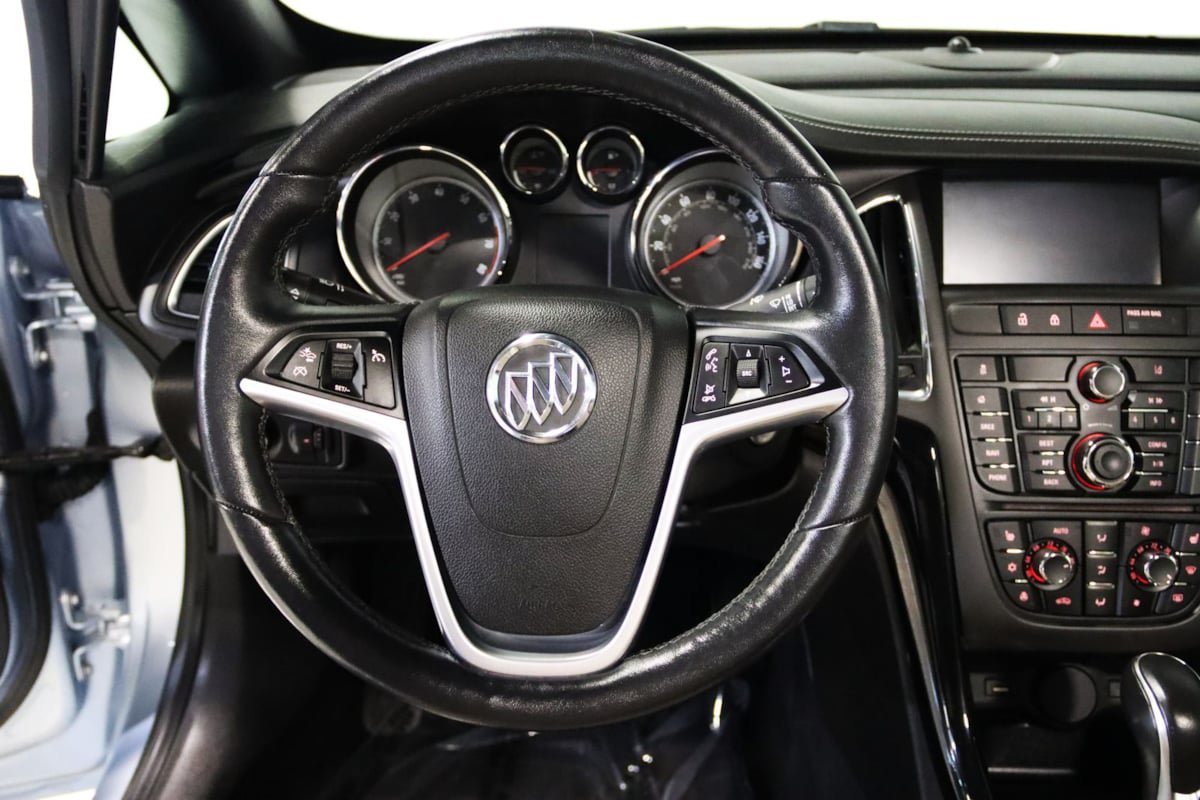 Used 2018 Buick Cascada Premium FWD image 45