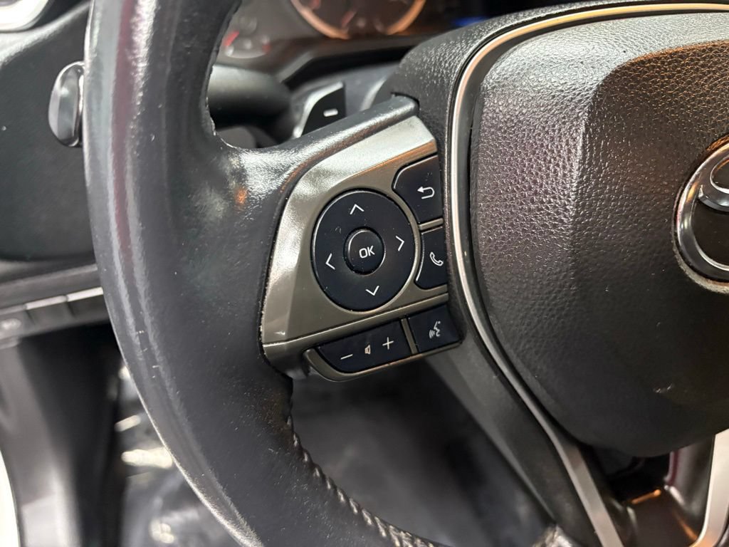 Used 2022 Toyota Corolla SE FWD image 22