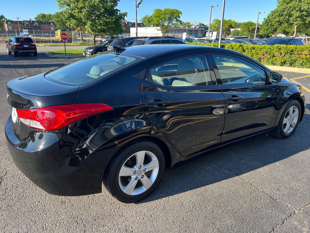 Used 2013 Hyundai Elantra GLS w/ Preferred Pkg FWD image 13