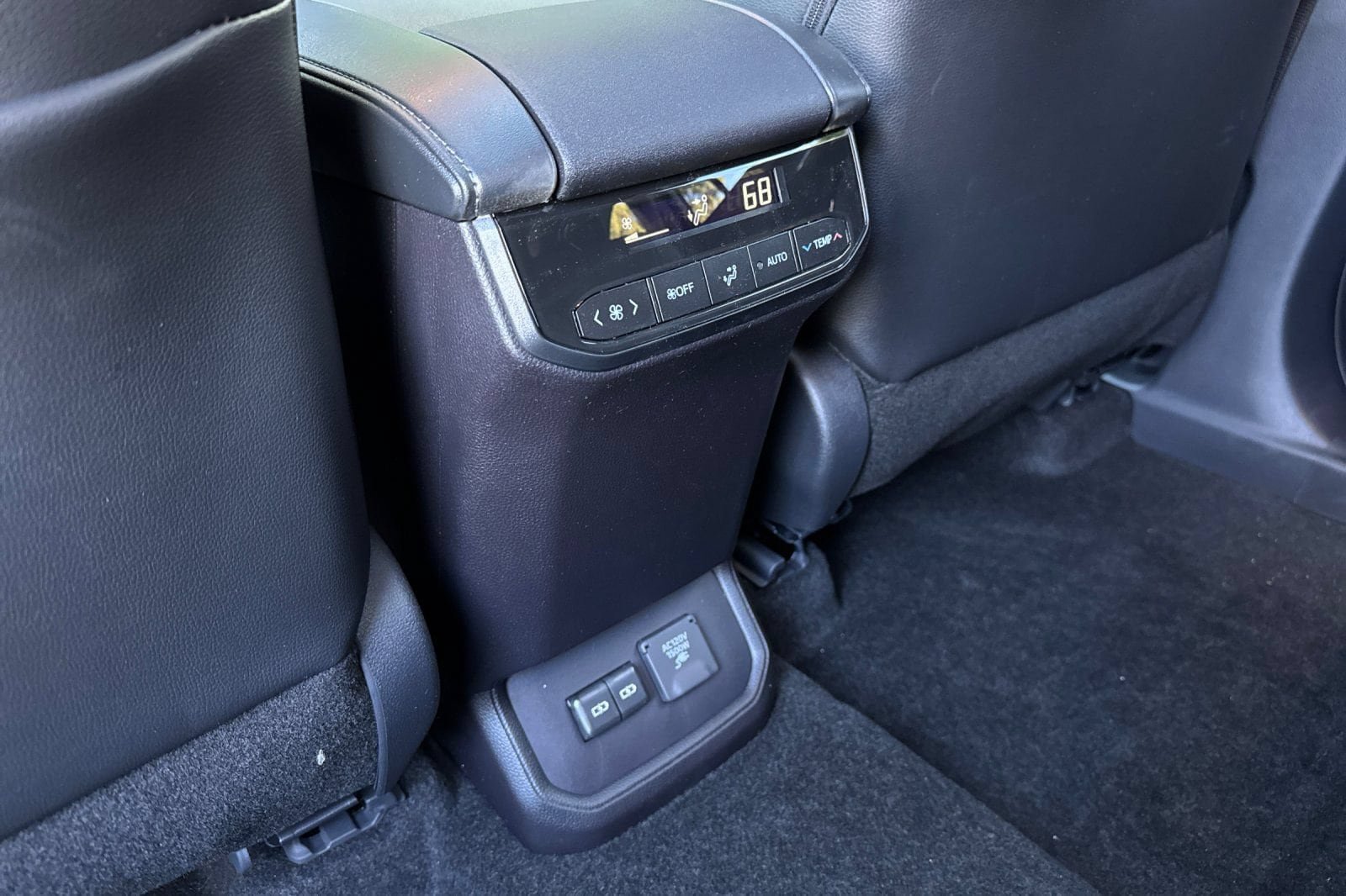 New 2026 Toyota Highlander Limited AWD/4WD image 14
