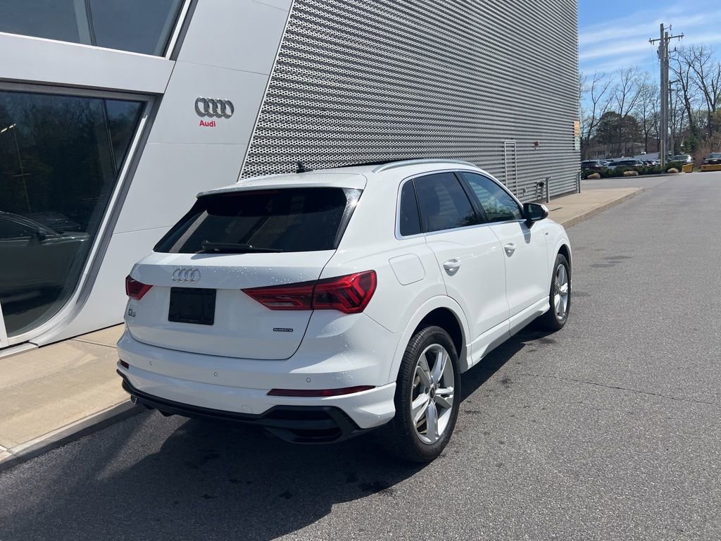 Used 2021 Audi Q3 2.0T Premium Plus w/ Premium Plus Package image 22