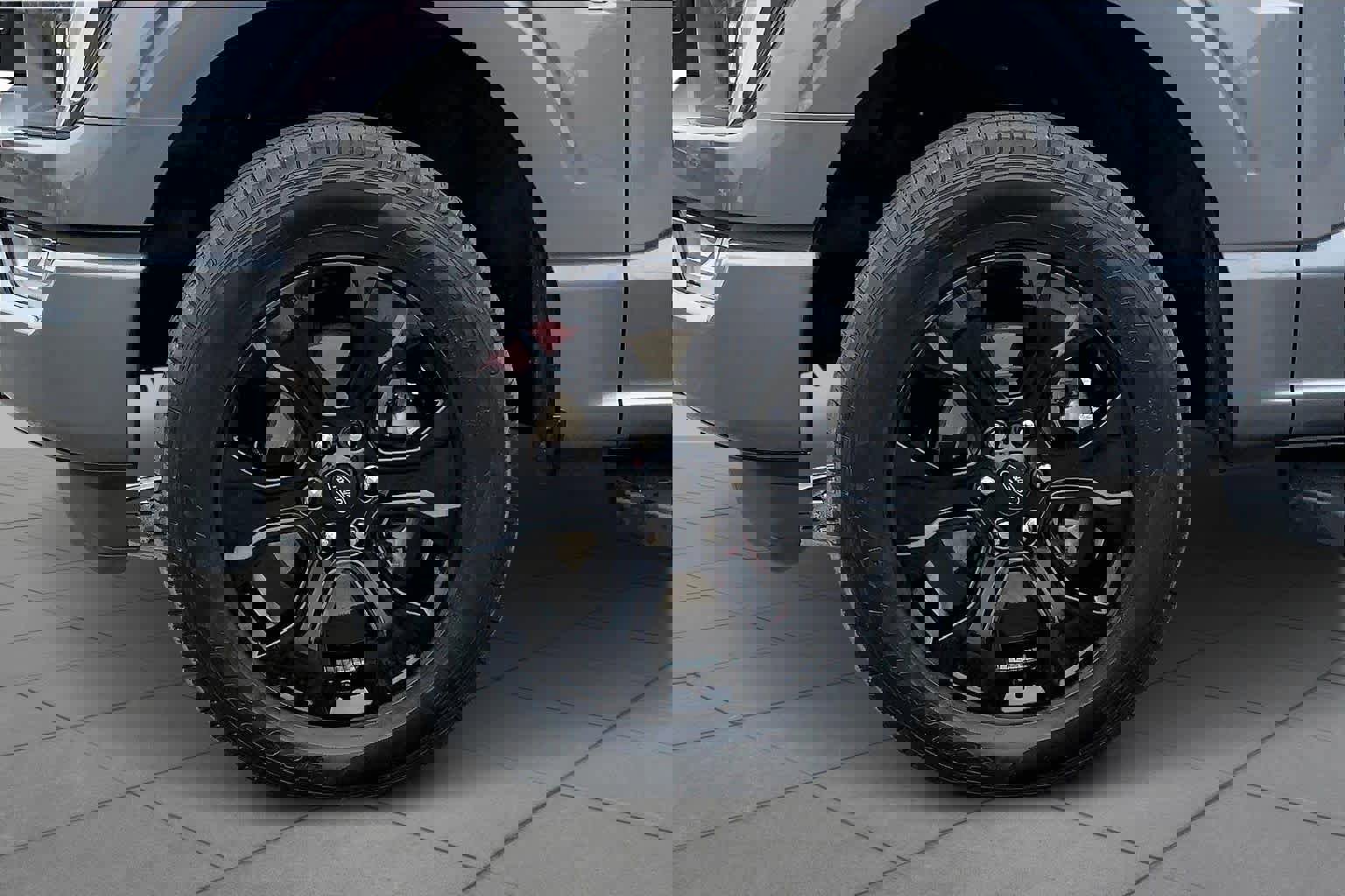 Certified 2023 Ford F150 XLT w/ Equipment Group 302A High image 10