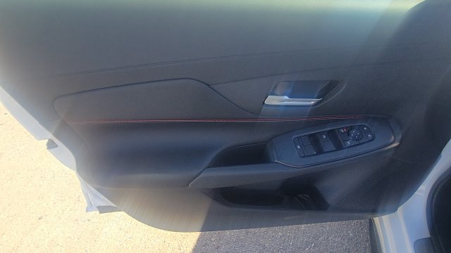 Used 2027 Nissan Sentra SR w/ SR All Weather Package FWD image 22