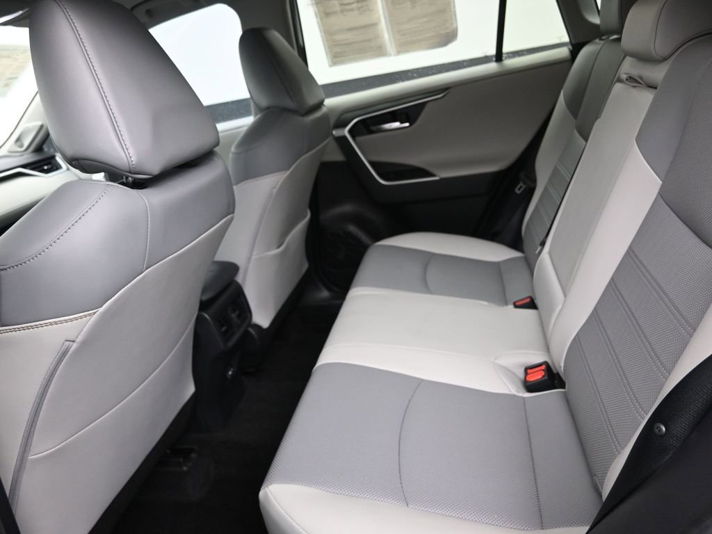 Used 2022 Toyota RAV4 Limited w/ Limited Grade Weather Package FWD image 13