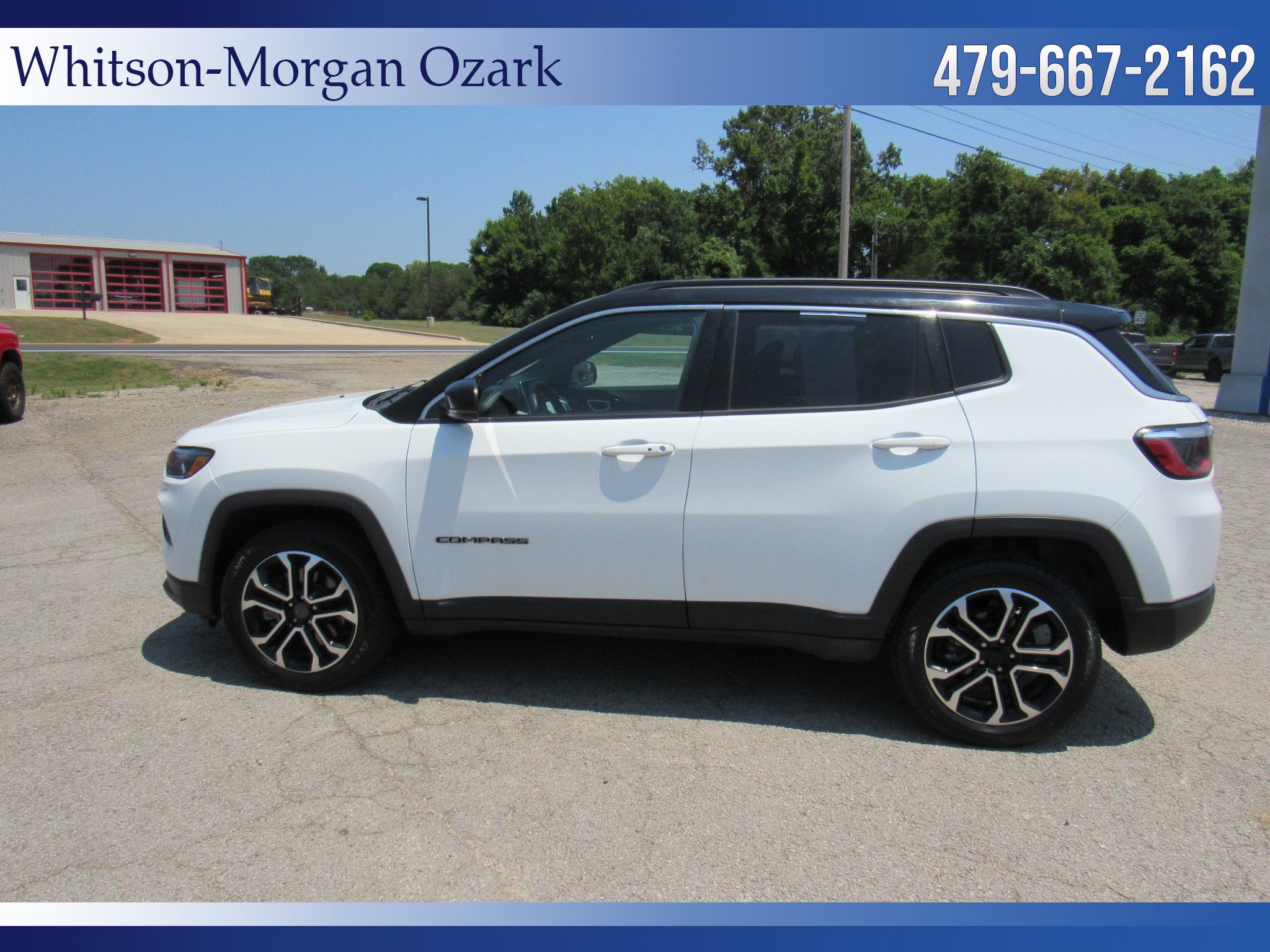 Used 2024 Jeep Compass Limited AWD/4WD image 7