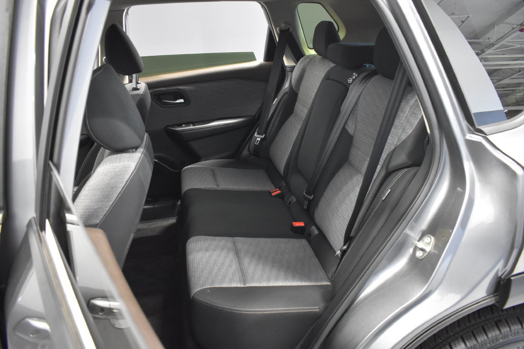 Certified 2023 Nissan Rogue SV AWD/4WD image 31
