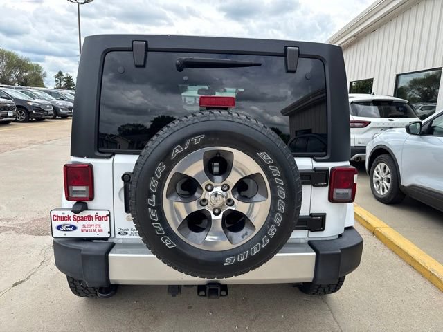 Used 2018 Jeep Wrangler Unlimited Sahara w/ Connectivity Group AWD/4WD image 8