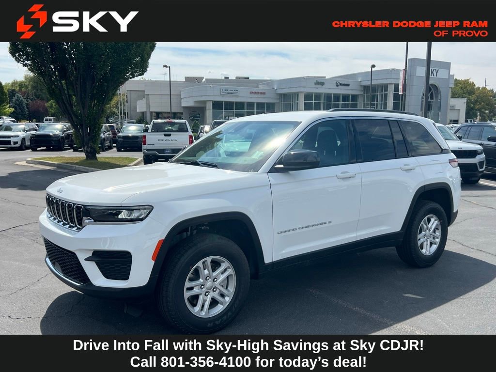 New 2025 Jeep Grand Cherokee Laredo w/ Luxury Tech Group I