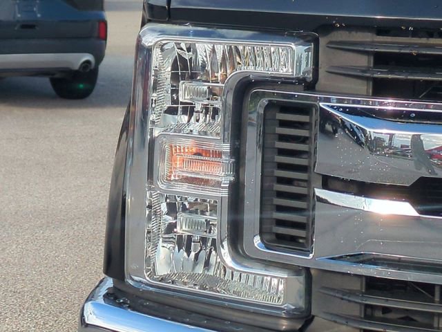 Used 2019 Ford F250 XLT w/ XLT Premium Package AWD/4WD image 10