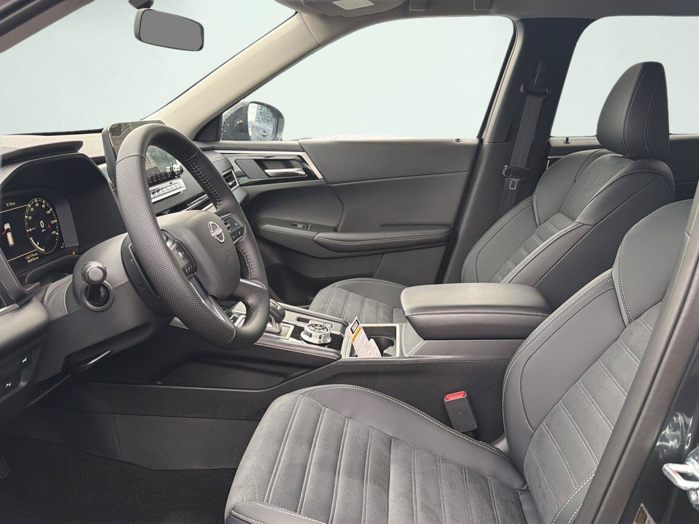 New 2026 Nissan Rogue SL AWD/4WD image 8