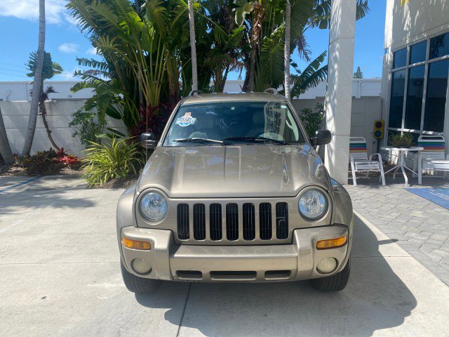 Used 2003 Jeep Liberty Limited image 3