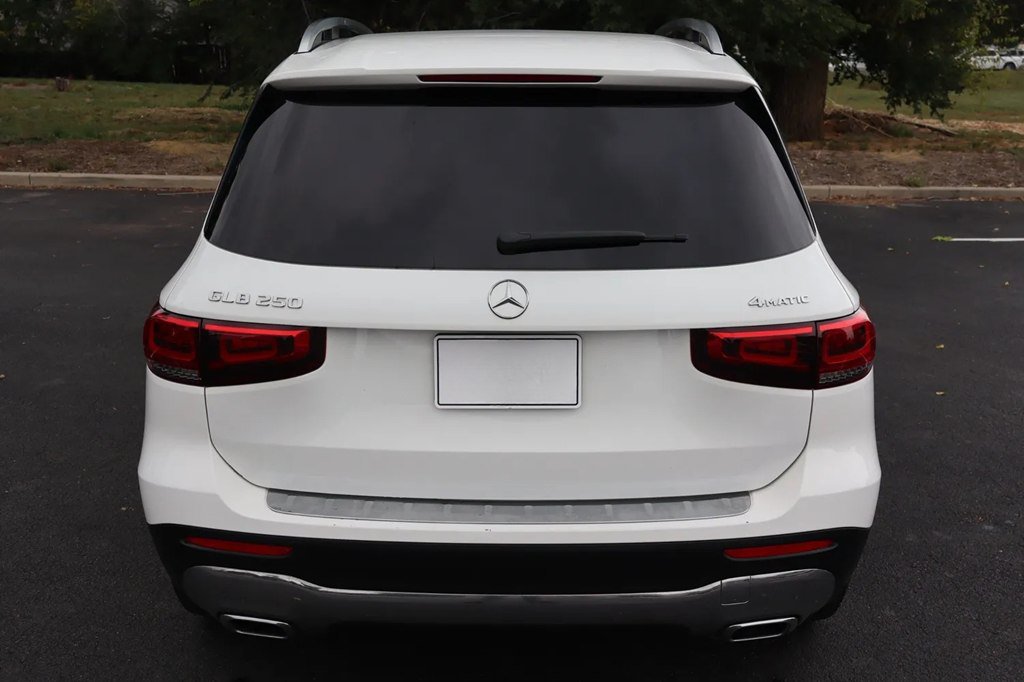 Used 2020 Mercedes-Benz GLB 250 4MATIC image 5