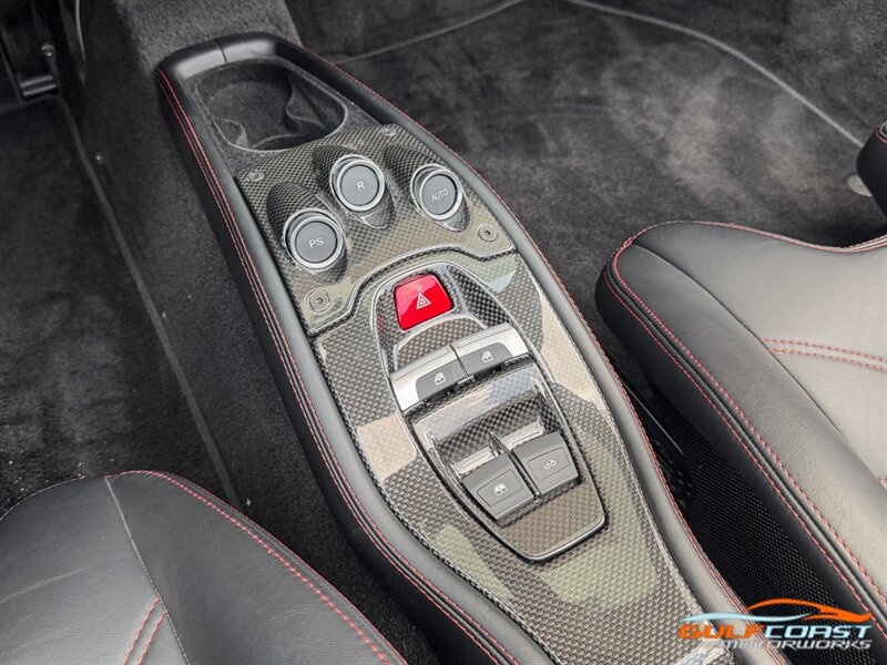 Used 2013 Ferrari 458 Spider RWD image 16