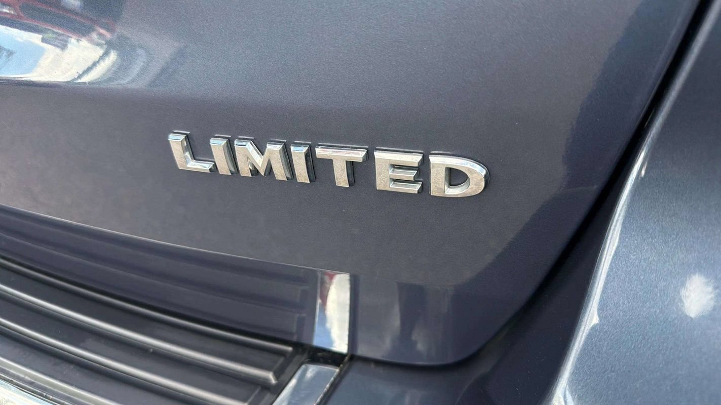 Used 2021 Jeep Grand Cherokee Limited w/ Luxury Group II AWD/4WD image 23