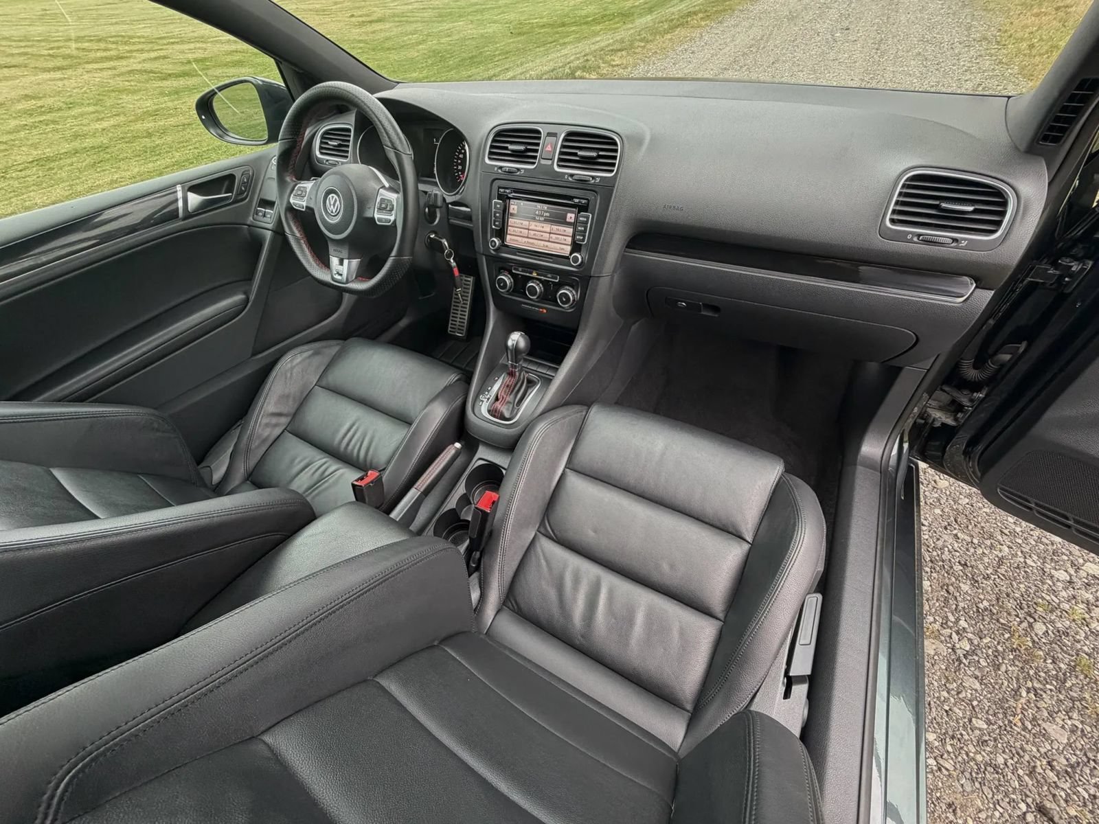 Used 2010 Volkswagen GTI 2-Door FWD image 67