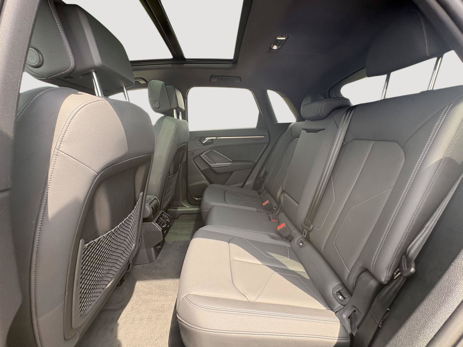 Certified 2025 Audi Q3 2.0T Premium AWD/4WD image 21