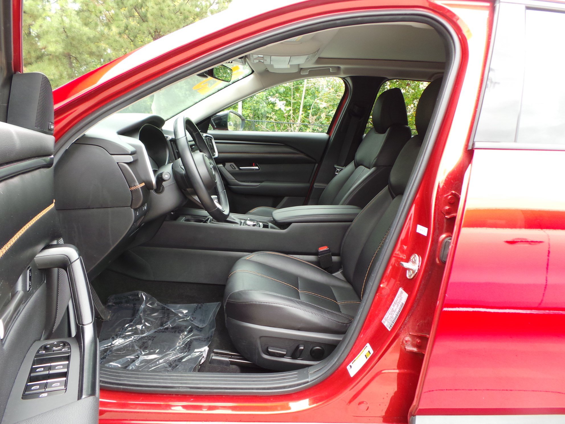 Certified 2025 MAZDA CX-50 AWD 2.5 Hybrid w/ Premium Pkg image 30