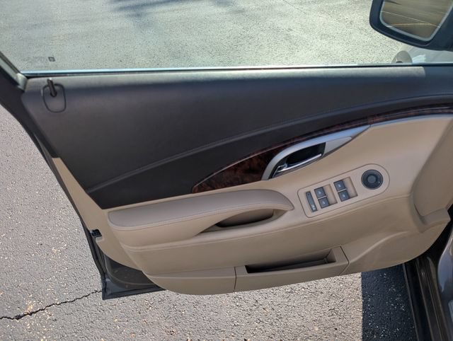Used 2010 Buick LaCrosse CXL FWD image 14