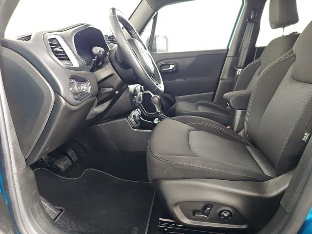 Used 2021 Jeep Renegade Latitude image 10